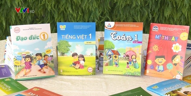 Bộ sách dăm chục ngàn còn thiếu tiền mua, nay vài trăm ngàn thì con thất học? ảnh 3