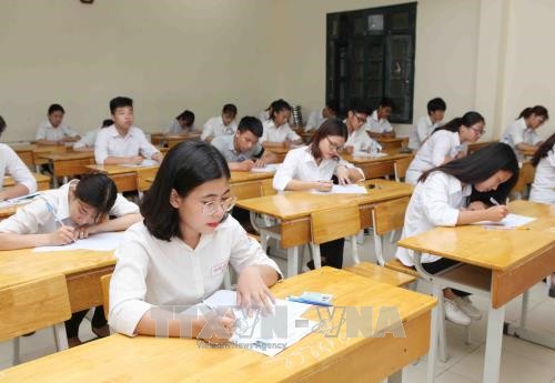 “Vàng – lửa, học sinh – môn Ngữ văn” thì liên quan gì đến nhau?