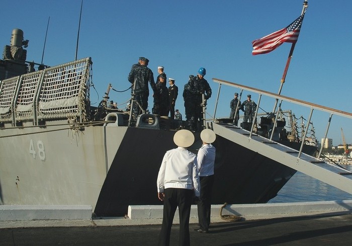 Ảnh Chiến hạm Mỹ thăm Hạm đội Thái Bình Dương Nga Giáo