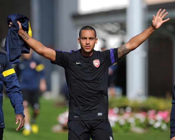 Walcott khẳng định anh không hề muốn rời Arsenal.