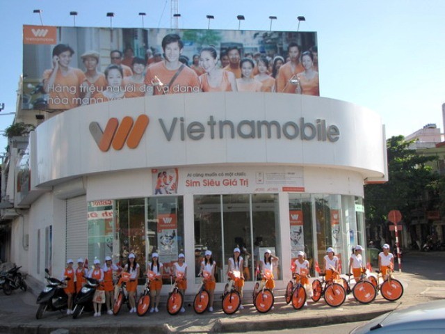 Vietnamobile bị “tố”: Khủng bố, giăng bẫy? (ảnh Thể thao Văn hóa)