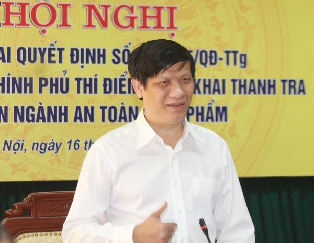 Thứ trưởng Bộ Y tế, GS.TS Nguyễn Thanh Long phát biểu chị đạo tại Hội nghị.