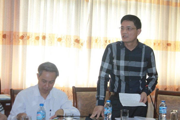 TS Nguyễn Thanh Phong – Cục trưởng Cục An toàn thực phẩm (đứng phát biểu bên phải) phát biểu tại Hội nghị