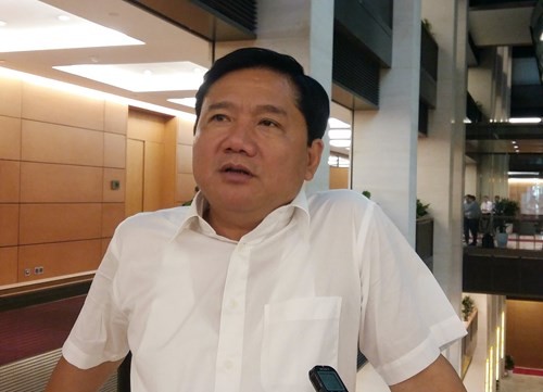 Ủy ban Kiểm tra Trung ương kết luận ông Đinh La Thăng chịu trách nhiệm người đứng đầu về các vi phạm, khuyết điểm của Ban Thường vụ Đảng ủy, Hội đồng Thành viên Tập đoàn Dầu khí Việt Nam trong giai đoạn 2009 – 2011. Ảnh: NQ.