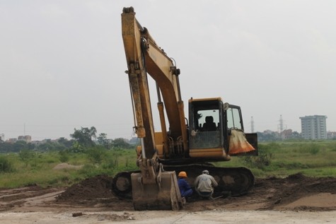 Không có sự bàn giao liệu đơn vị thi công có dám vào?