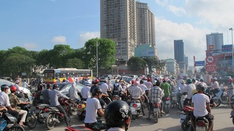 Ha Noi khoi cong cau vuot Lang Ha - Le Van Luong