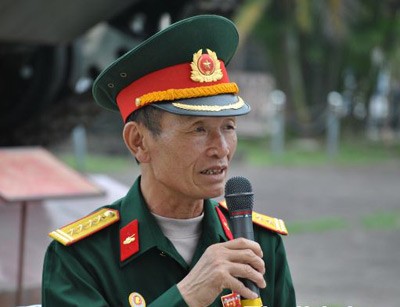 Đại tá Bùi Quang Thận trong một buổi giao lưu đầu năm 2011. Ảnh: Thaibinhtv.