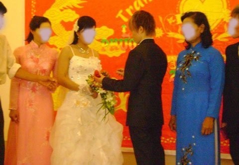 Đám cưới đồng tính nữ gây xôn xao Bình Dương ảnh 2