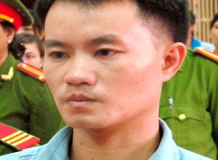 Lê Văn Phúc tại tòa.