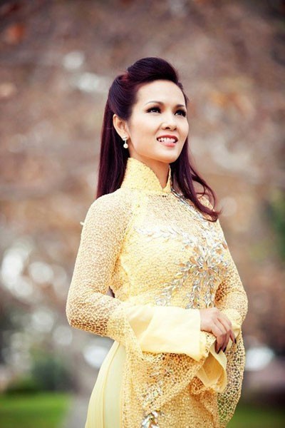 Hoa hậu Kiều Khanh