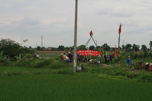 Lực lượng công an địa phương đã không lập biên bản, không đưa những người liên quan về trụ sở.