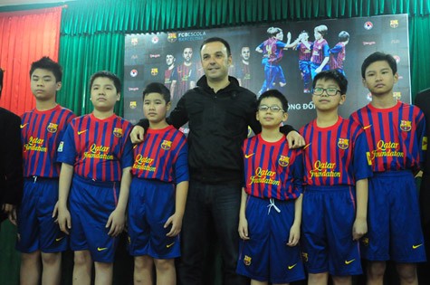 Trẻ em Việt Nam sẽ có cơ hội trải nghiệm triết lý đào tạo bóng đá của Barca.