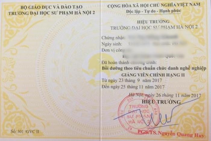 Giáo viên đi dạy 30 năm mà giờ vẫn cần cái chứng chỉ như này (Ảnh minh họa: Vũ Ninh)