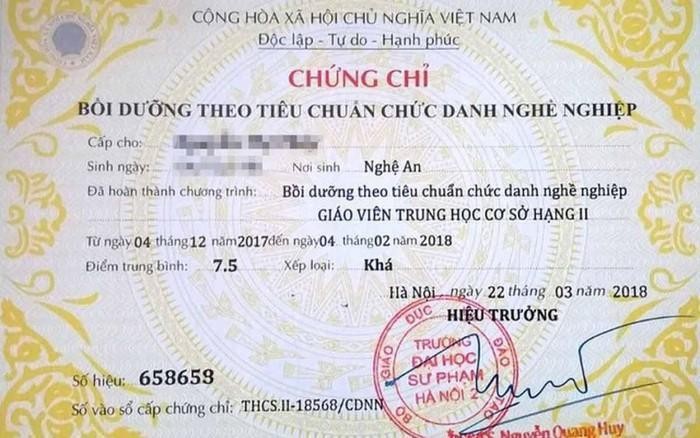 Chứng chỉ bồi dưỡng theo tiêu chuẩn chức danh nghề nghiệp của giáo viên (Ảnh minh họa: VOV.vn)