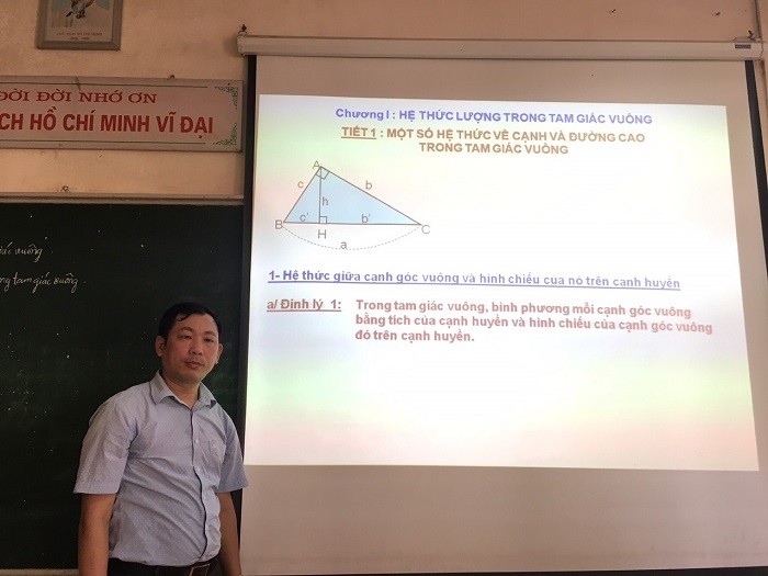 Thầy Viết Tiến mong Thành phố sớm giải quyết vấn đề giáo viên hợp đồng như đã hứa (Ảnh:V.N)