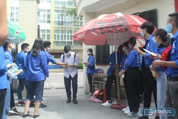 Thí sinh kết thúc 3 ngày thi Tốt nghiệp Trung học Phổ thông Quốc gia (Ảnh: Khánh Vy)