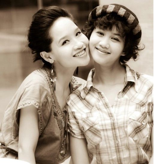 Đôi bạn thân cũng tỏ ra có duyên trong chương trình Bài hát Việt. Với "Chênh vênh", Lê Cát Trọng Lý nhận giải Bài hát của năm 2008, còn Mai Khôi là ca khúc "Việt Nam" vào năm 2010.