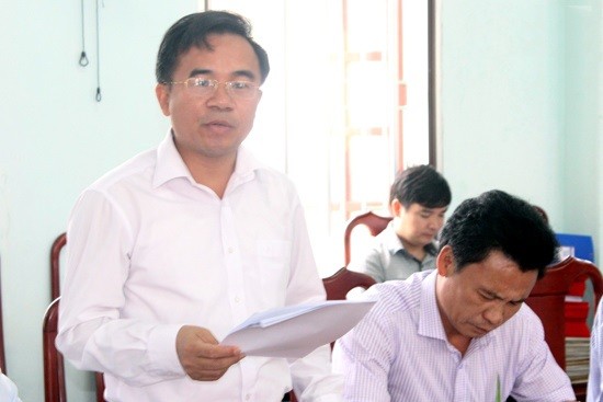 Ông Bùi Quang Hoàn, chủ tịch UBND huyện Kỳ Anh – Thừa nhận huyện Kỳ Anh đã tự ký hợp đồng mà không thông qua tỉnh.