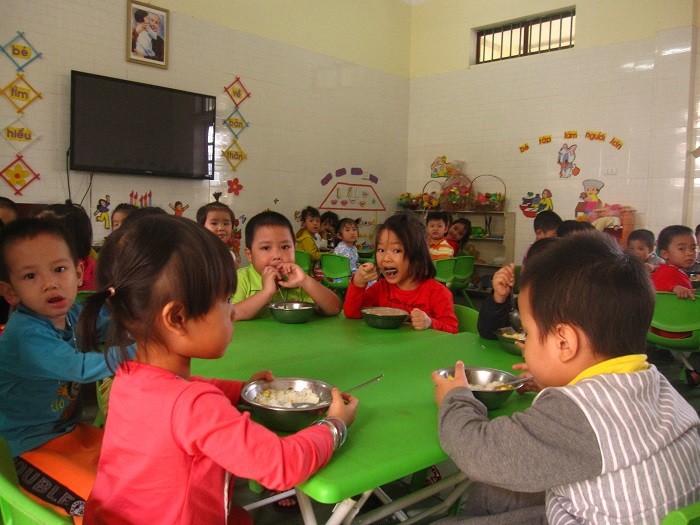 Có ai biết, lo ăn bán trú cho học sinh nông thôn như thế nào không? (Kỳ 3) ảnh 1