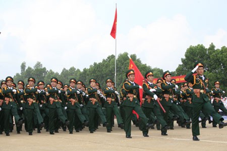 Chế độ trợ cấp mới đối với người làm việc trong Quân đội bị bệnh nghề nghiệp (Ảnh: hanoimoi.com.vn)