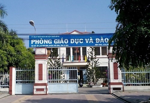 Dư luận cho rằng, lãnh đạo ngành giáo dục huyện Thới Bình đã lơ là trách nhiệm trong quản lý tài chính của ngành (Ảnh: Trúc Linh)