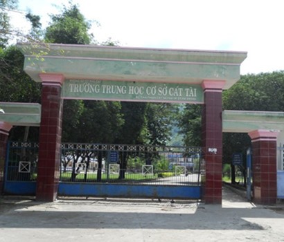 Tiến sĩ Nguyễn Tùng Lâm: Thầy đổ nước vào miệng học trò nên chuyển nghề khác ảnh 1