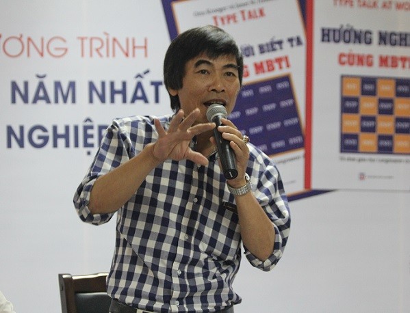 TS.Lê Thẩm Dương (Ảnh: Linh Hương)