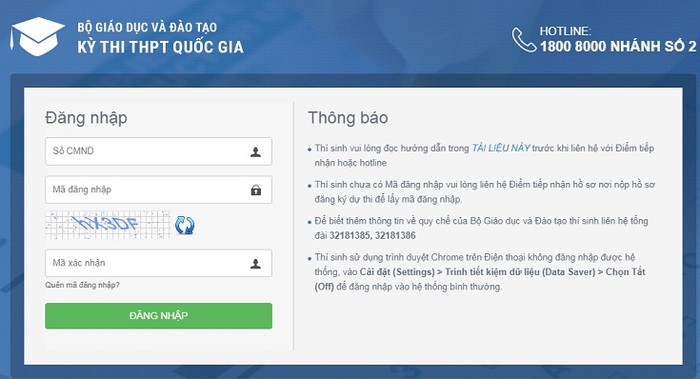 Thí sinh và người nhà thí sinh tra cứu điểm thi quốc gia tại địa chỉ: thisinh.thithptquocgia.edu.vn (Ảnh chụp màn hình)