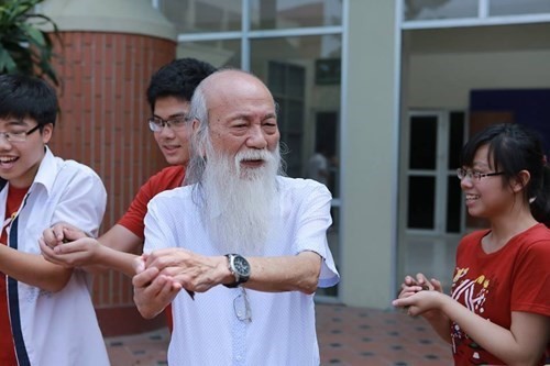 Thầy Văn Như Cương qua đời ở tuổi 80 (Ảnh: giaoduc.net.vn)