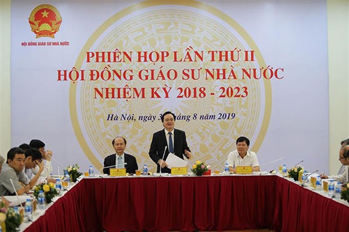 Phiên họp lần thứ II Hội đồng giáo sư nhà nước nhiệm kỳ 2018-2023 (Ảnh: moet.gov.vn)