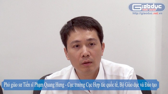 Ông Phạm Quang Hưng – Cục trưởng Cục Hợp tác quốc tế (Bộ Giáo dục và Đào tạo) cho biết, Bộ Giáo dục và Đào tạo đang phối hợp chặt chẽ với Đại sứ quán Việt Nam tại Hàn Quốc để xử lý trong trách nhiệm của mình. (Ảnh: Tùng Dương)