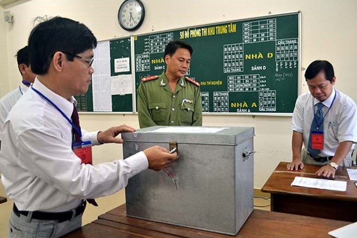 Theo quy chế, đề thi và bài thi phải được bảo quản trong các tủ riêng biệt (Ảnh minh họa: Báo Lao động)