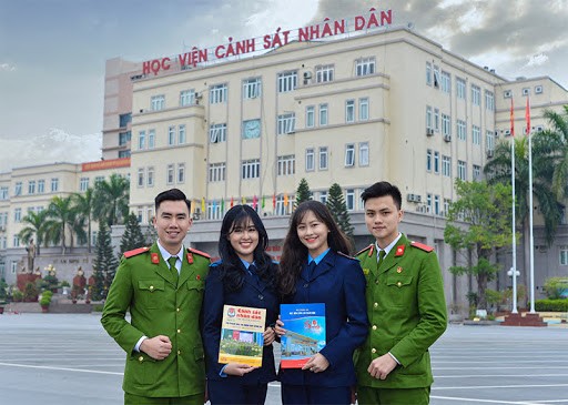 Năm 2020, Học viện Cảnh sát nhân dân chỉ tuyển 130 chỉ tiêu nữ (Ảnh website nhà trường)