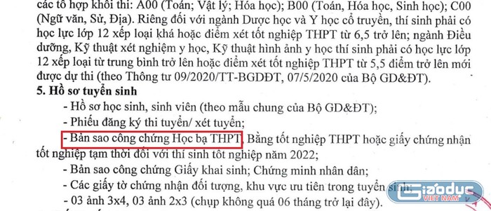 Đây là yêu cầu về hồ sơ tuyển sinh năm 2022 của một trường đại học (ảnh chụp màn hình)