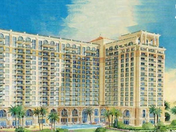 4. The Leela Palace (Chennai, Ấn Độ) Trải dài trên diện tích rộng hơn 24.280 m2 nhìn ra vịnh Bengal nổi tiếng, khách sạn The Leela Palace vừa được mở cửa vào đầu năm 2012. Toàn bộ khách sạn có 380 phòng sang trọng, phòng khiêu vũ rộng 1.390 m2 cùng với 2.200 m2 không gian được dùng cho các cuộc họp và tổ chức các bữa tiệc. Ngoài ra, The Leela Palace cũng cung cấp các cửa hàng bán lẻ, khu spa, phòng tập thể dục, nhà hàng và quán bar.