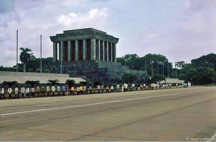 Lăng Chủ tịch Hồ Chí Minh.