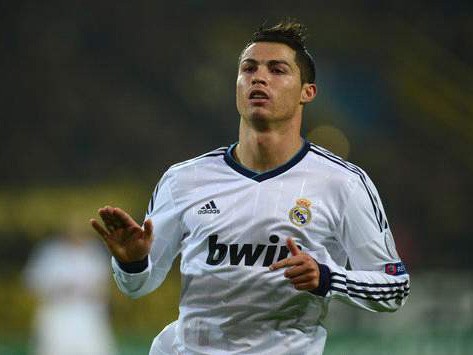 Ronaldo tự hào khi lọt vào top 3 đề cử cho Quả bóng Vàng