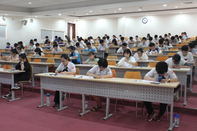 Các thí sinh làm bài thi đánh giá năng lực. Ảnh minh họa: vnuhcm.edu.vn