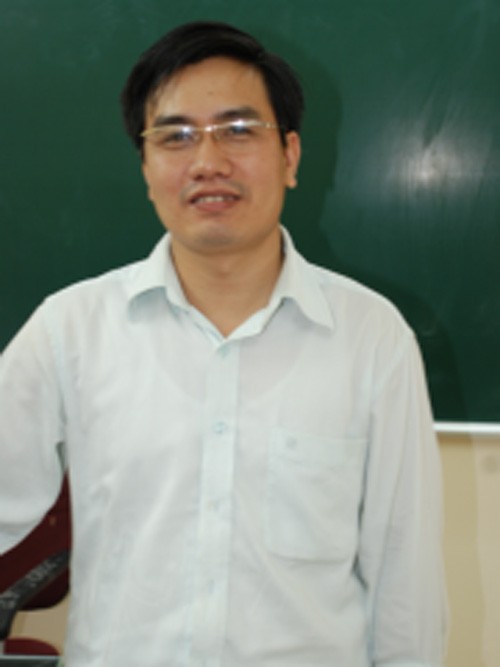 Thầy Trần Hải.