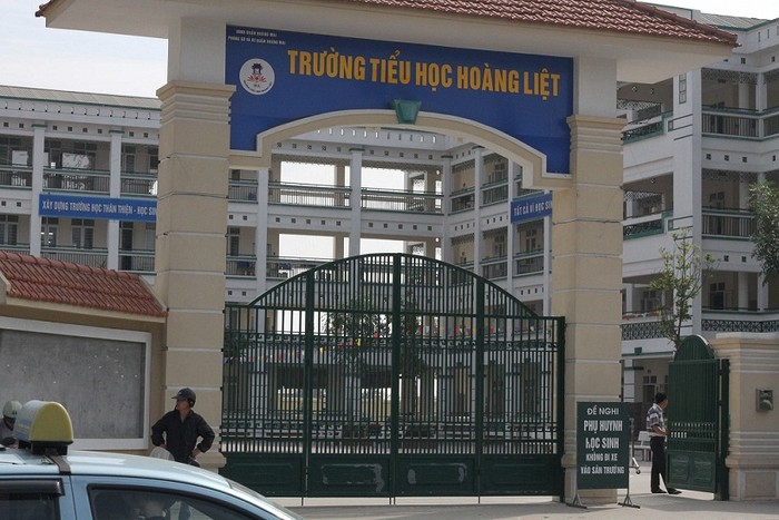 Trường Hoàng Liệt, quận Hoàng Mai nơi xảy ra vụ việc (ảnh Trinh Phúc).