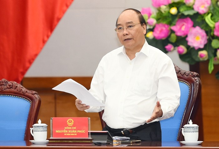 Thủ tướng Nguyễn Xuân Phúc chủ trì cuộc họp với các địa phương theo hình thức truyền hình trực tuyến về tình hình an ninh trật tự (ảnh Chinhphu.vn).
