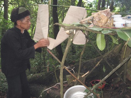 nếu đến biệt thự của đại gia này, cảnh tượng mà người ta sẽ bắt gặp là rất nhiều những dân tộc khác nhau đang tổ chức Tết ở những khu vực khác nhau. Ảnh minh họa.