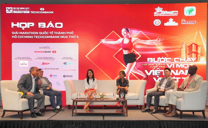 Ban tổ chức họp báo thông tin về Giải Marathon Quốc tế Thành phố Hồ Chí Minh Techcombank -Sự kiện Marathon Quốc tế quy mô nhất Việt Nam