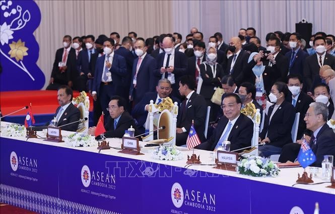 Nguyên thủ các nước tham dự Hội nghị Cấp cao ASEAN - Đông Á (EAS) lần thứ 17. Ảnh: Dương Giang/TTXVN