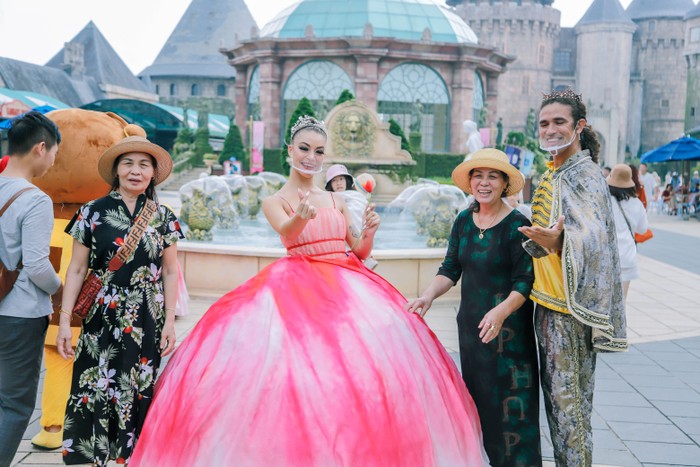 Tết này, Sun World Ba Na Hills sẽ trình diễn minishow “Vũ hội Nhật Nguyệt”