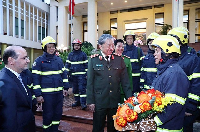 Những &quot;sứ giả&quot; hòa bình sẽ để lại hình ảnh đẹp trong lòng nhân dân hai nước Thổ Nhĩ Kỳ và Syria cũng như trong lòng bạn bè quốc tế.