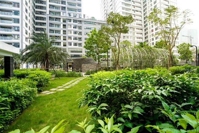 Không gian xanh nội khu dự án Imperia Garden