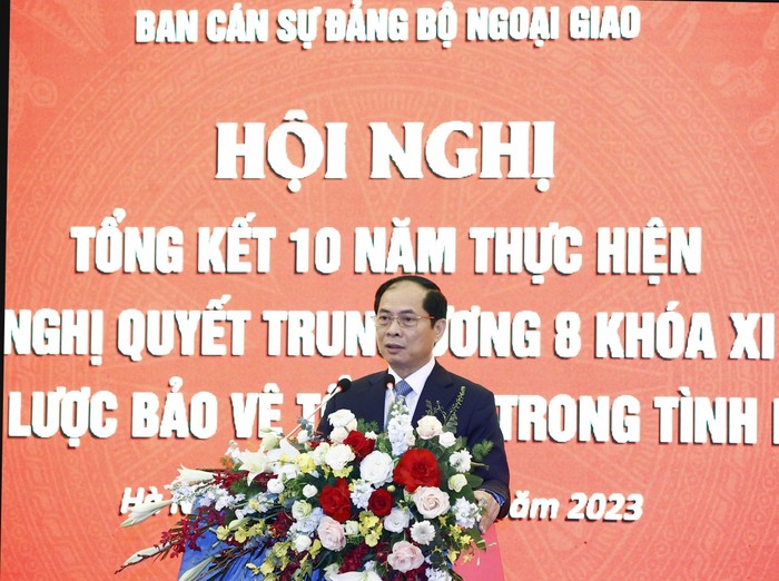 Bộ trưởng Bộ Ngoại giao - Bùi Thanh Sơn phát biểu