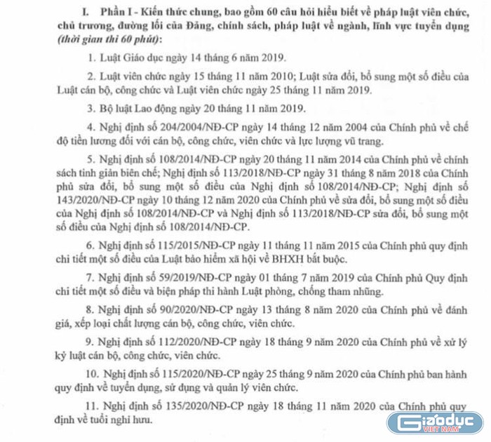 Ứng viên thi tuyển viên chức giáo viên phải nắm nhiều văn bản quy phạm pháp luật. (Ảnh: Hương Ly)