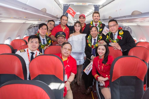 Lợi nhuận trước thuế của Vietjet đạt gần 4.755 tỉ đồng, tăng 75,9% so với năm 2016 và vượt 26% kế hoạch.